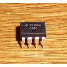 NE 555 P  ( Timer IC )